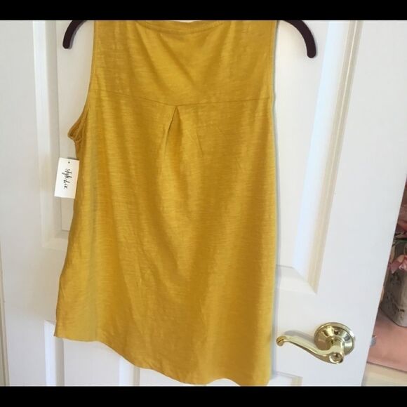 NWT. Style & Co. Yellow Sleeveless Pocket Tee  S - Picture 6 of 9